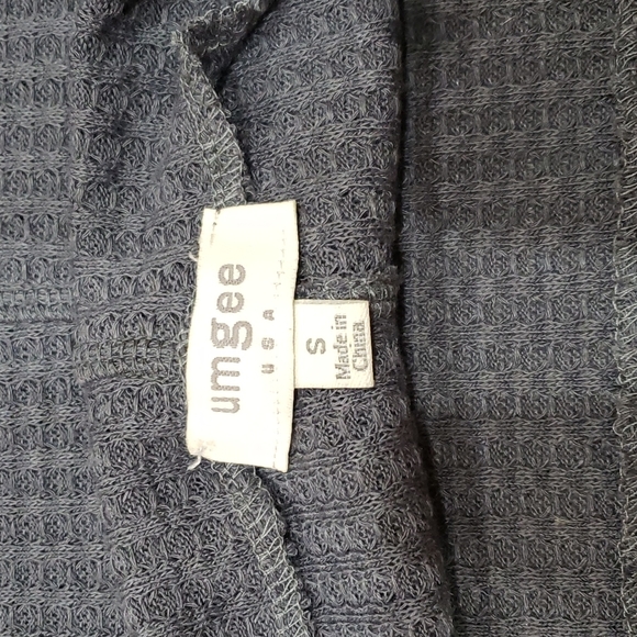 Umgee Waffle Knit Boat Neck Top - Picture 4 of 9